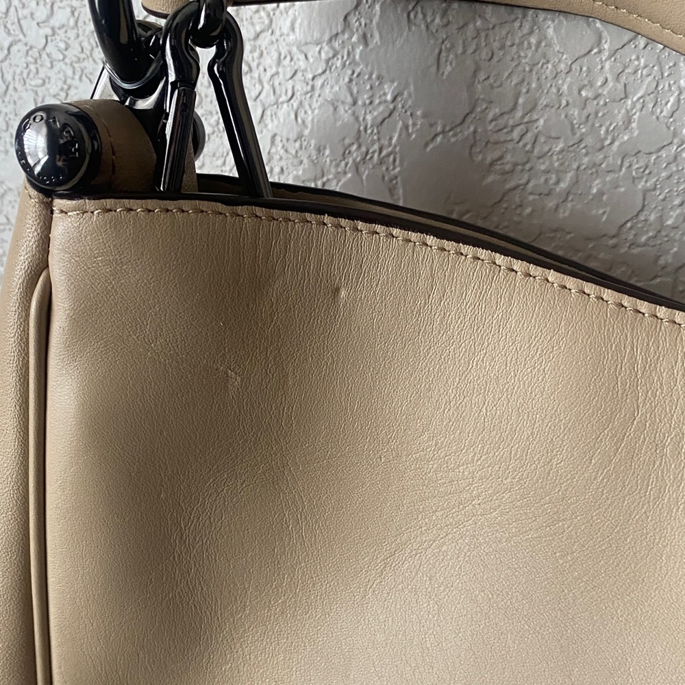 COACH Beachwood Beige Leather Snap NOMAD Hobo Shoulder Bag Purse #36026 - Picture 8 of 16